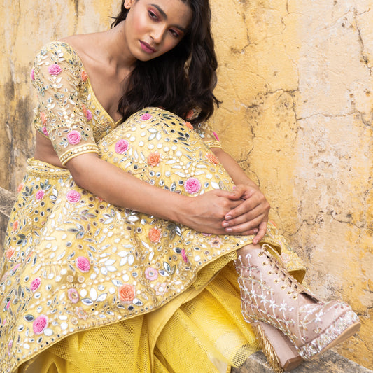 Shop Bridal Footwear With Lehenga | UP TO 54% OFF